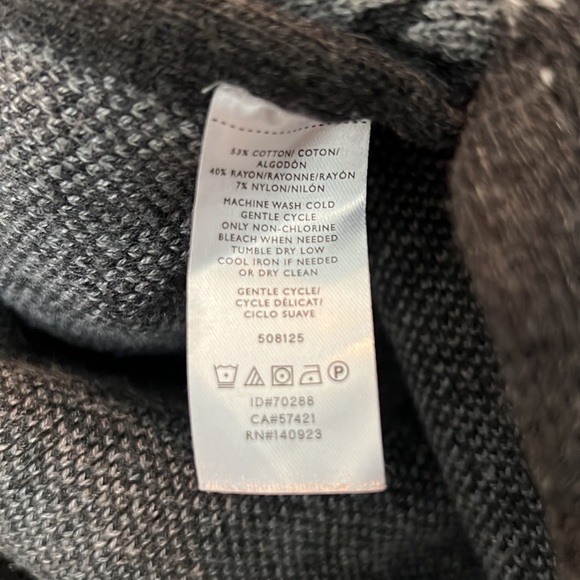 🧣☁️ Loft Outlet Houndstooth Cape ☁️🧣 - Picture 4 of 6